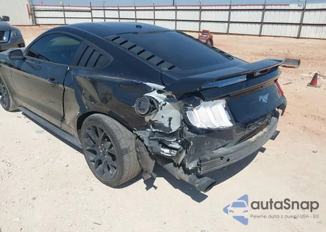 2019 Ford Mustang Ecoboost z USA, uszkodzony, nr VIN 1FA6P8TH7K5106088